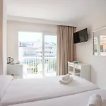 Hostal Residencia Sutimar